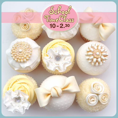 cupcake decorating class, norwich, ruffles, frills, class, brooche, lustre, bows, roses, cake school, scrumptiousbuns, norwich, norfolk, coltishall